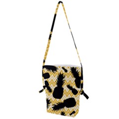 Ananas Chevrons Noir/jaune Folding Shoulder Bag by kcreatif