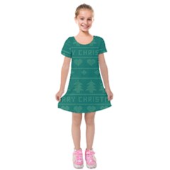 Beautiful Knitted Christmas Pattern Green Kids  Short Sleeve Velvet Dress by Vaneshart