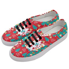 Funny Christmas Pattern Hohoho Women s Classic Low Top Sneakers by Vaneshart