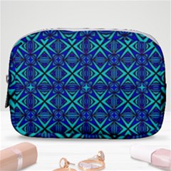 Abstract-q-8 Make Up Pouch (small)