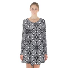 Black And White Pattern Long Sleeve Velvet V-neck Dress