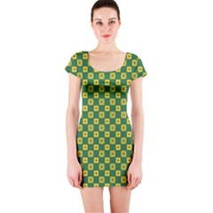 Df Green Domino Short Sleeve Bodycon Dress by deformigo