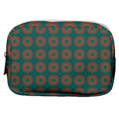 Df Alexis Finley Make Up Pouch (small) by deformigo