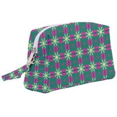 Df Ariola Niemi Wristlet Pouch Bag (large) by deformigo