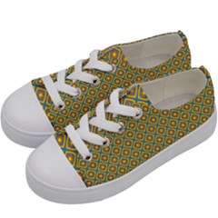 Df Danny s Dance Kids  Low Top Canvas Sneakers by deformigo