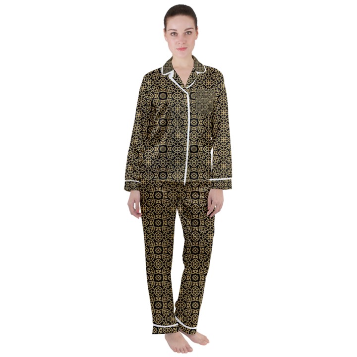 DF Nusa Penida Satin Long Sleeve Pyjamas Set