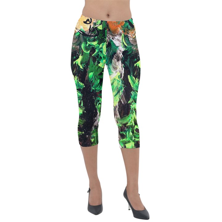 Plants 1 1 Lightweight Velour Capri Leggings 