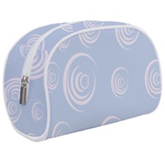 Rounder Vii Makeup Case (medium) by anthromahe