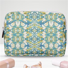 Colored Geometric Ornate Patterned Print Make Up Pouch (medium)