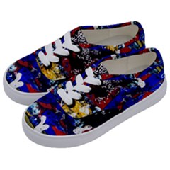 Holidays 1 1 Kids  Classic Low Top Sneakers by bestdesignintheworld