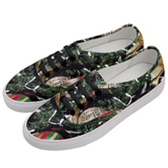 Christmas Tree  1 21 Women s Classic Low Top Sneakers by bestdesignintheworld