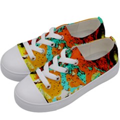 Fragrance Of Kenia 8 Kids  Low Top Canvas Sneakers by bestdesignintheworld