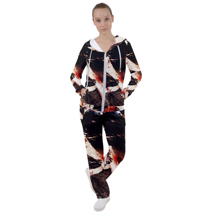 Egg In The Duck 4 Women s Tracksuit