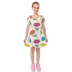 Pattern With Paper Tulips Kids  Short Sleeve Velvet Dress by Wegoenart