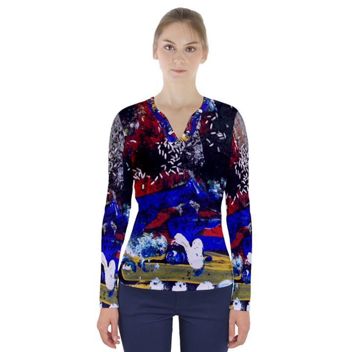 Holidays 1 1 V-Neck Long Sleeve Top