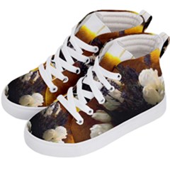 Tulips 1 2 Kids  Hi-top Skate Sneakers by bestdesignintheworld