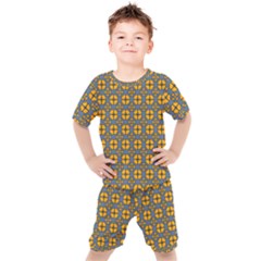 Arismendi Kids  Tee And Shorts Set by deformigo