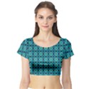 Rincon Short Sleeve Crop Top View1