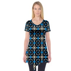 Benzu Short Sleeve Tunic  by deformigo