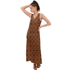 Midica V-neck Chiffon Maxi Dress by deformigo