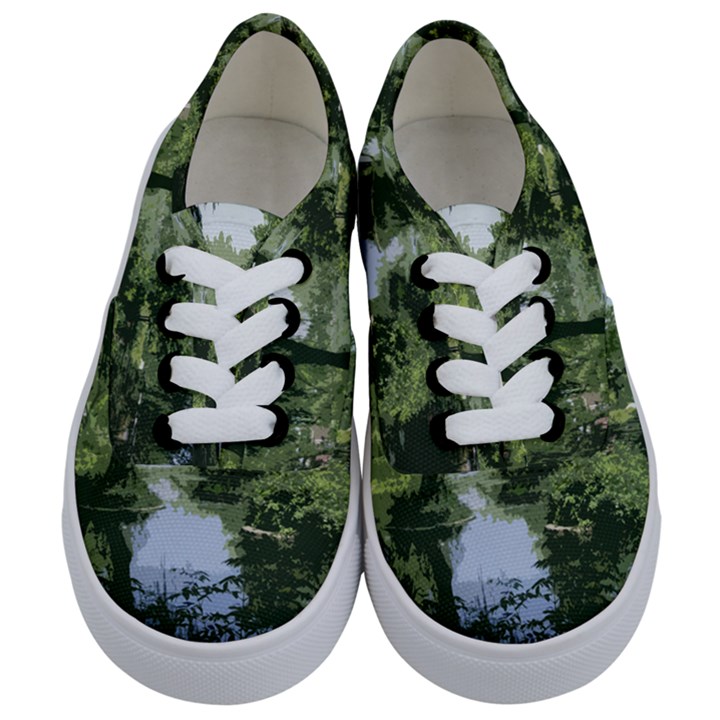 Away From the City Cutout Painted Kids  Classic Low Top Sneakers