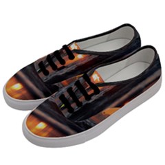 Ocean Sunrise Men s Classic Low Top Sneakers