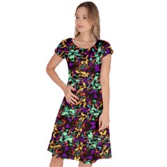 Abstract-r-9 Classic Short Sleeve Dress