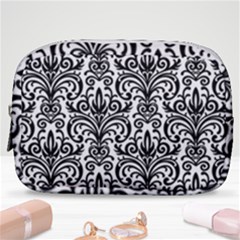 Overlay Transparent Pattern Make Up Pouch (small) by Vaneshart