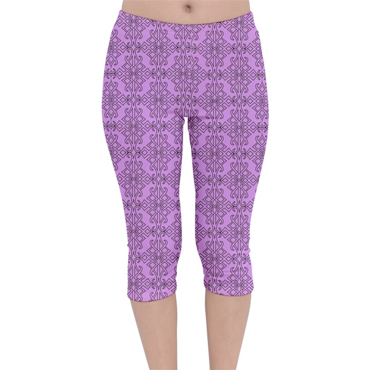 Timeless - Black & Lavender Purple Velvet Capri Leggings 