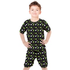 Green Elephant Pattern Kids  Tee And Shorts Set by snowwhitegirl