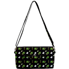 Green Elephant Pattern Removable Strap Clutch Bag