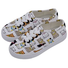 Cat Kitten Seamless Pattern Kids  Classic Low Top Sneakers by Vaneshart