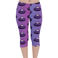 Ufo Alien Pattern Velvet Capri Leggings  by Wegoenart