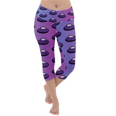 Ufo Alien Pattern Lightweight Velour Capri Yoga Leggings by Wegoenart