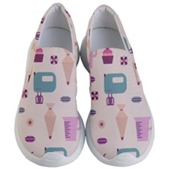 Seamless Bakery Vector Pattern Women s Lightweight Slip Ons