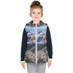 El Chalten Landcape Andes Patagonian Mountains, Agentina Kids  Hooded Puffer Vest by dflcprintsclothing