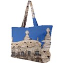 Gaudi, La Pedrera Building, Barcelona - Spain Simple Shoulder Bag View1