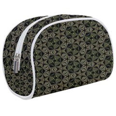 Green Digitalart Makeup Case (medium)