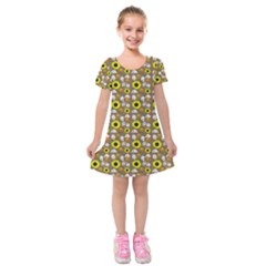 Hawaii Ghost Beige Kids  Short Sleeve Velvet Dress by snowwhitegirl