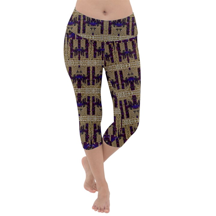 Rainbow Pearls Decorative Lightweight Velour Capri Yoga Leggings