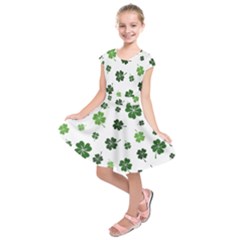 St Patricks Day Pattern Kids  Short Sleeve Dress by Valentinaart