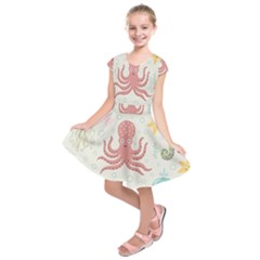 Underwater Seamless Pattern Light Background Funny Kids  Short Sleeve Dress by Wegoenart