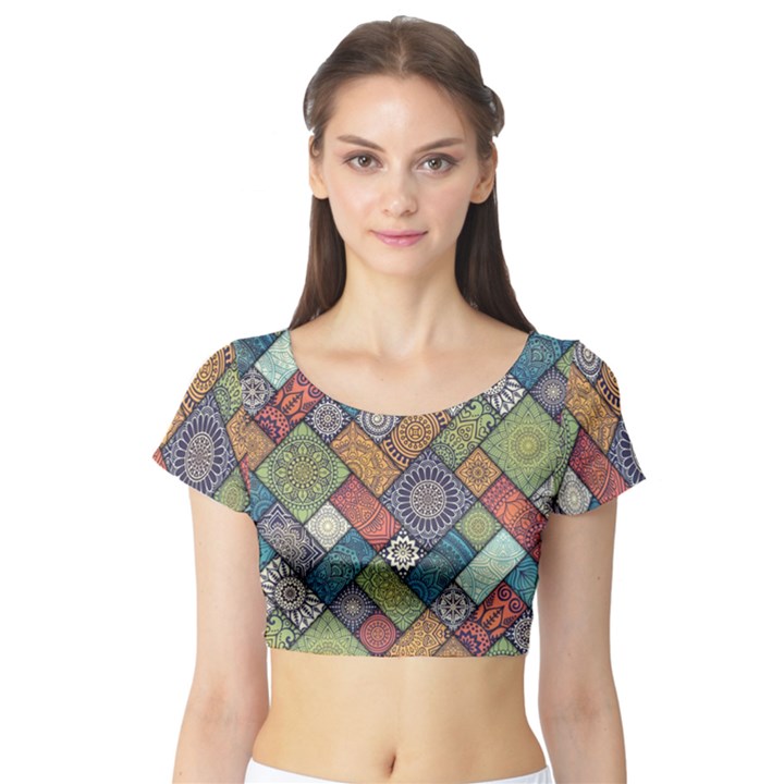 Diagonal Floral Tiles Pattern Short Sleeve Crop Top