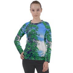 The Deep Blue Sky Women s Long Sleeve Raglan Tee