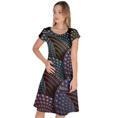 Fractal Sells Classic Short Sleeve Dress