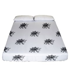 Stylized Black And White Floral Print Fitted Sheet (queen Size) by dflcprintsclothing