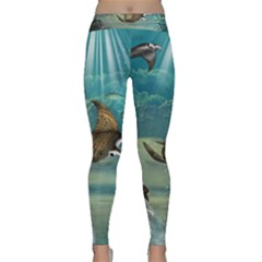 Awesome Steampunk Manta Rays Classic Yoga Leggings by FantasyWorld7