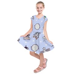 Seamless Pattern With Space Theme Kids  Short Sleeve Dress by Vaneshart