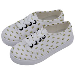 Ant Sketchy Comic Style Motif Pattern Kids  Classic Low Top Sneakers by dflcprintsclothing