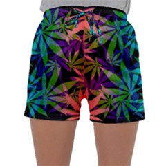 420 Ganja Pattern, Weed Leafs, Marihujana In Colors Sleepwear Shorts by Casemiro